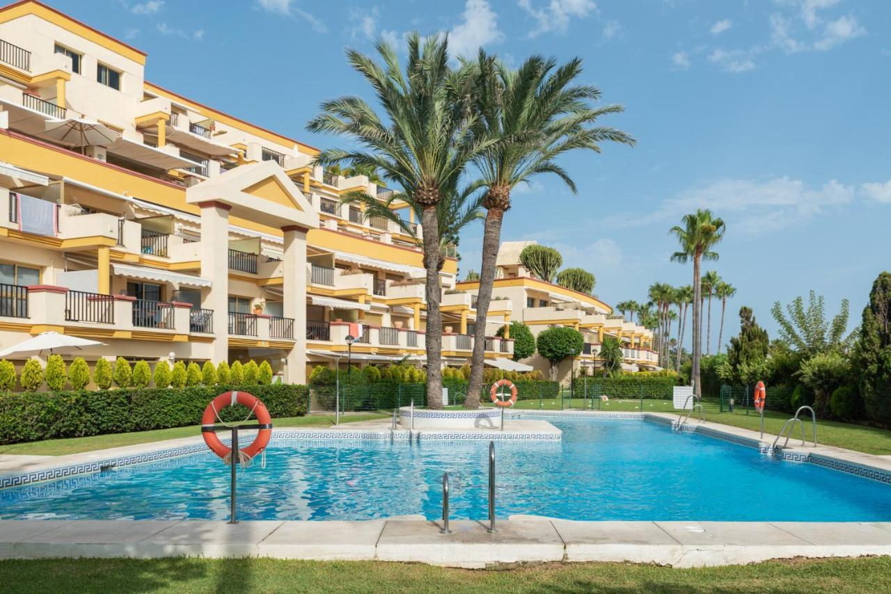 Romana Playa Apartamento Elviria Marbella Exterior photo